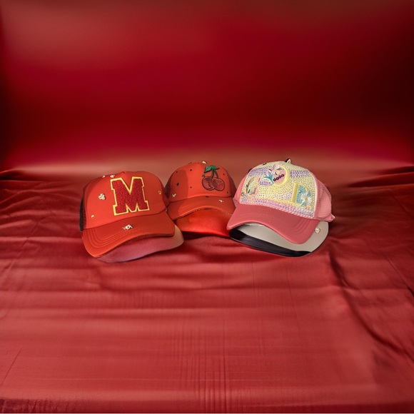 Colorful Embroidered Caps Set - Picture 3 of 4